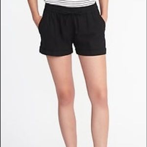 Mid-Rise Linen-Blend Shorts for Women